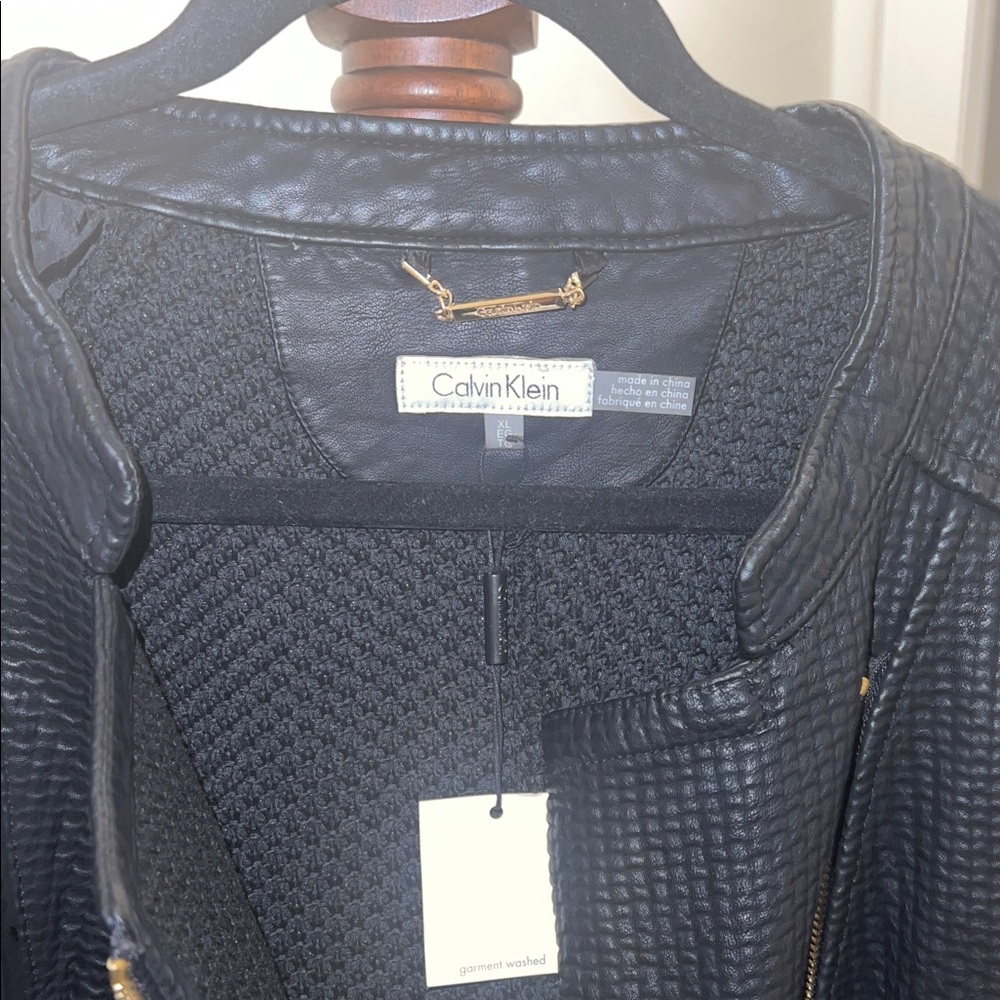 Calvin Klein Textured Black Leather Jacket - Picture 3 of 3